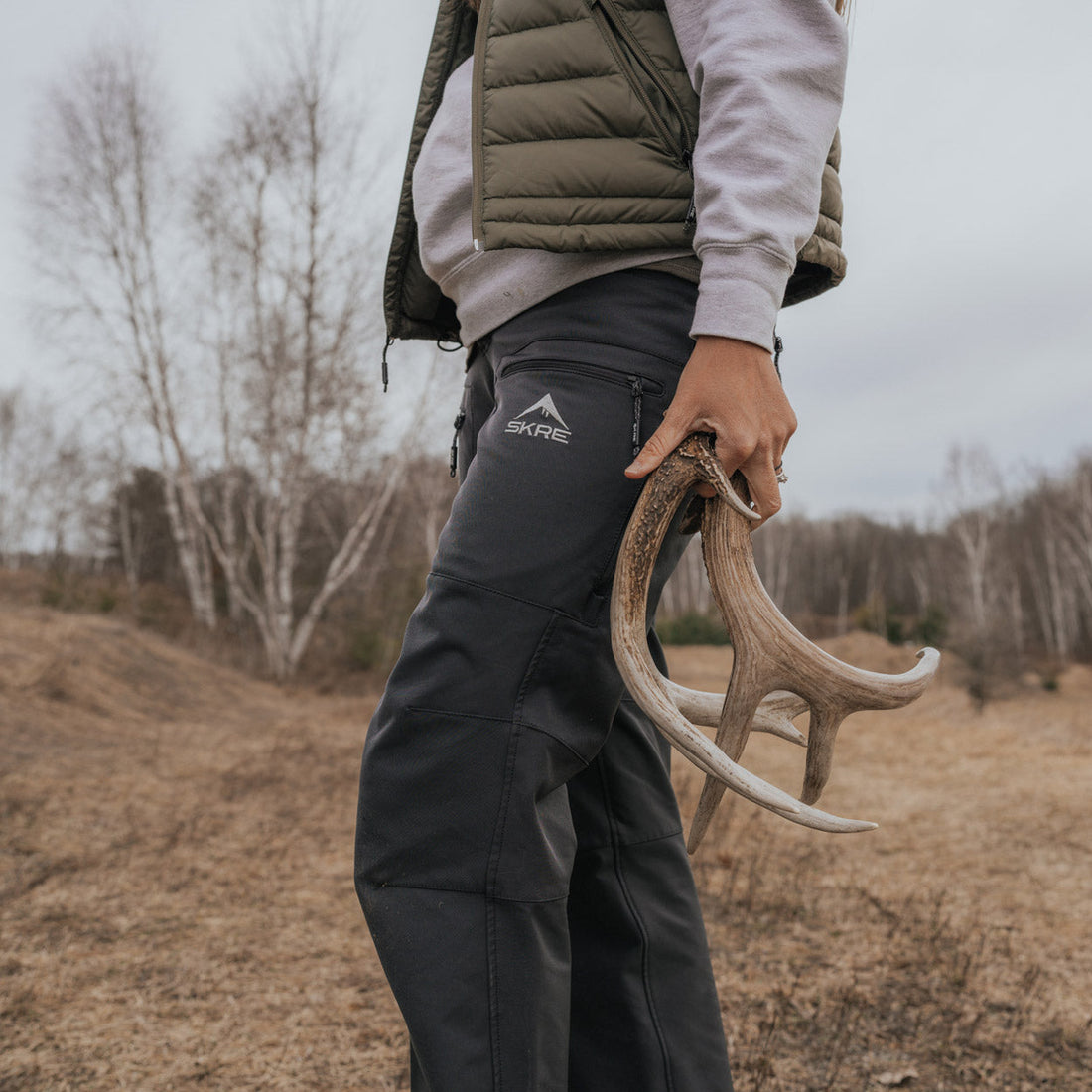Insulated Bibs vs Pants: Which Is Better for Late-Season Hunting?