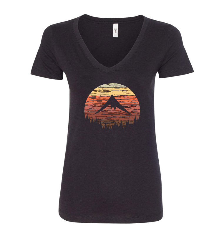 Retro Sunset Women T-Shirt